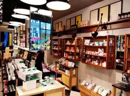 韓國化妝品店經(jīng)營有什么秘訣？