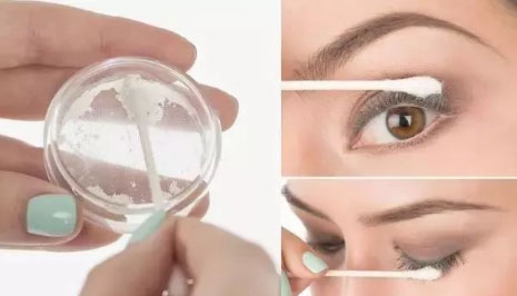 睫毛膏的使用技巧有哪些？